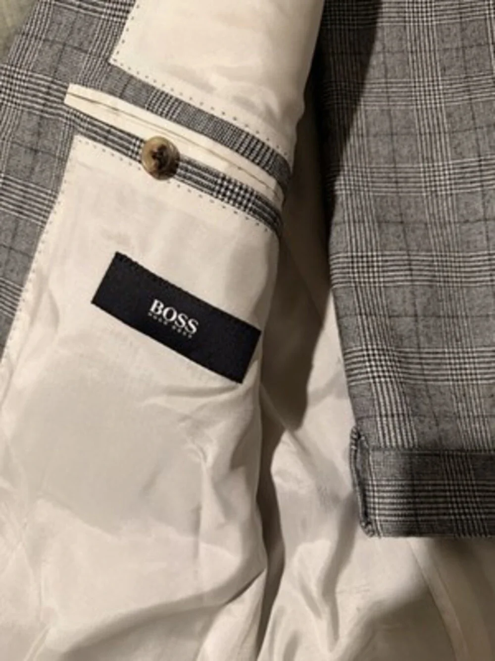 Vintage Hugo Boss Custom 2 Piece Suit Grey Prince of Wales Check 44R